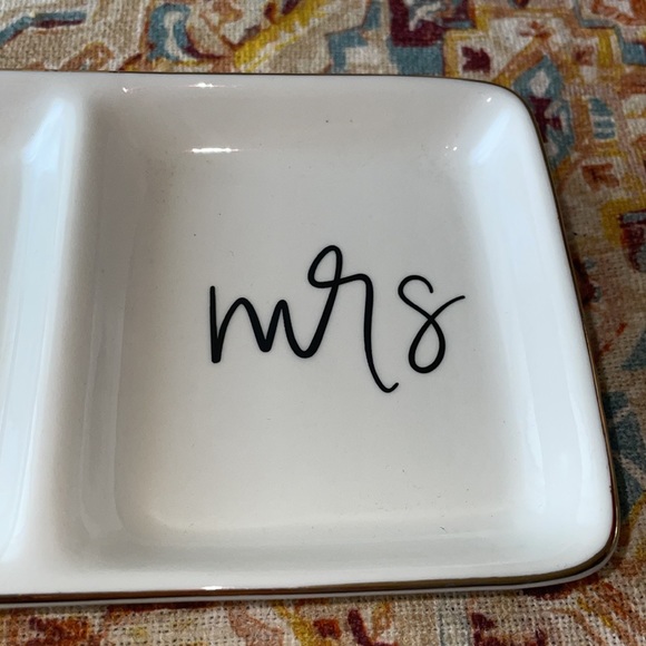 NEW Ceramic Trinket Dish Mr. & Mrs. - Picture 3 of 5